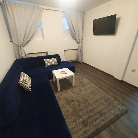 3 Rooms Cinema Garden Parking House Bucareste Exterior foto